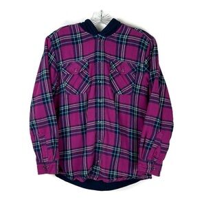 L.L. Bean Junior Ladies Plaid Hooded Long Sleeve Button Jacket in Navy Blue/Pink